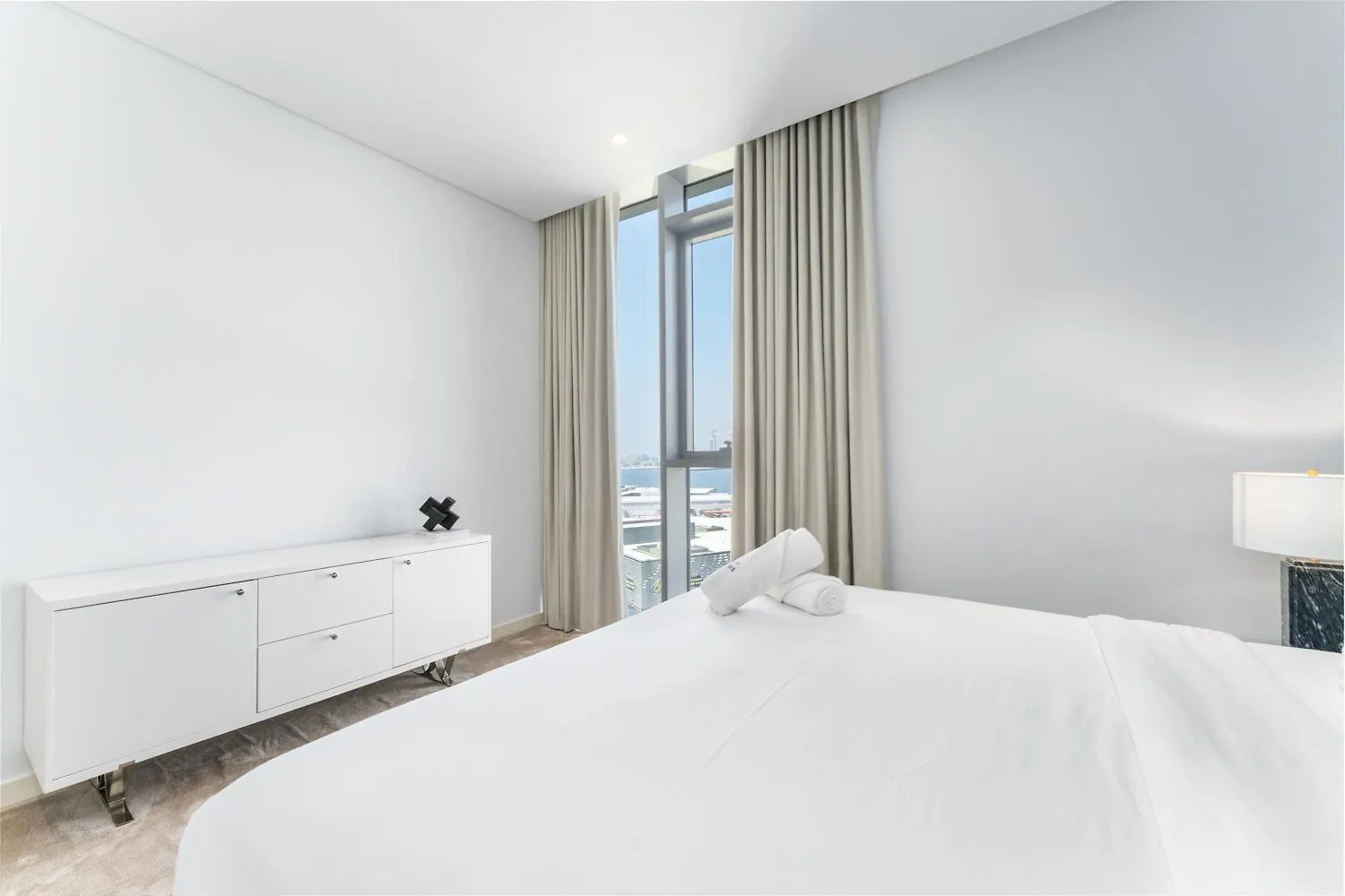 Lejlighed Most Beautiful 3 Bedroom Apt In Bluewaters Island, Dubai