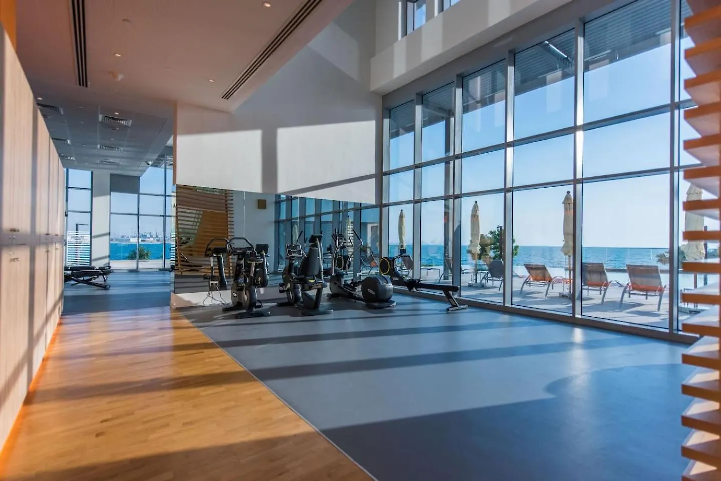 Most Beautiful 3 Bedroom Apt In Bluewaters Island, Dubai 0*,