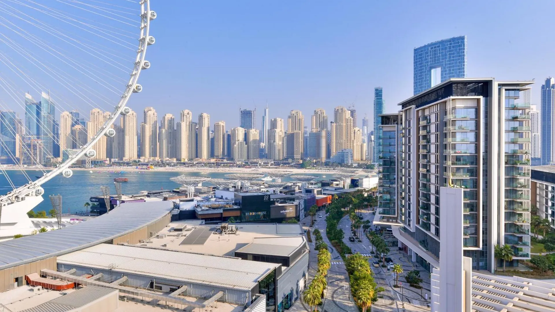 Lejlighed Most Beautiful 3 Bedroom Apt In Bluewaters Island, Dubai